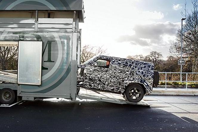Land Rover Defender 2019 Teaser