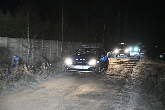 Policjanci pojawili o świcie przed domem Zbiginewa Ziobro w Jeruzalu (woj. łódzkie). Mieli doprowadzić go na przesłuchanie przed sejmową komisję śledczą ds. Pegasusa. Polityka nie było na miejscu