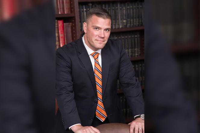 Zabił się na cmentarzu