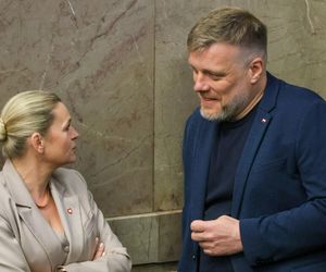Adrian Zandberg i i szefowa MEN byli kiedyś parą!