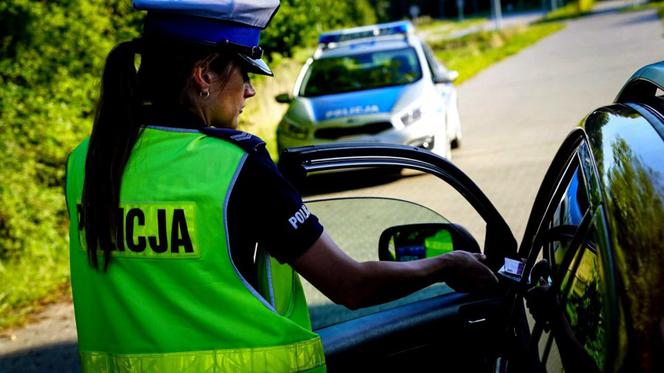 Policja prowadzi wzmożone kontrole na podlaskich drogach