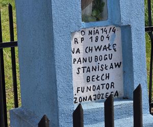 Podkarpackie kapliczki z historia. Wrzućcie tam prosze wszytko jak leci, tylko prosze tez jeszcze o pierwsze zdjęcie.