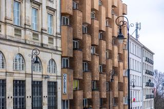 Karowa 18 - zdjęcia. Tak wygląda najpiękniejszy blok w Warszawie