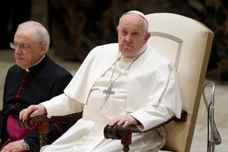 Papież Franciszek ma kłopoty ze zdrowiem! Nie może nawet czytać katechezy