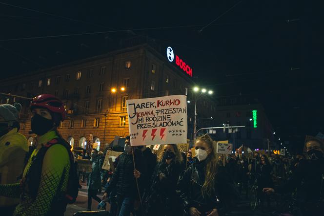 Protest kobiet we Wrocławiu. Zobaczcie zdjęcia [GALERIA, FOTO]