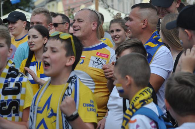 Barlinek Industria Kielce w finale Ligi Mistrzów! Feta w strefie kibiców po zwycięstwie nad Paris Saint-Germain