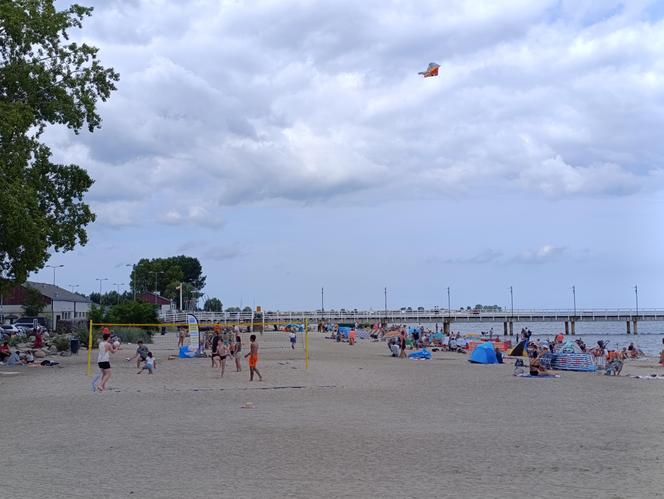 Plaża Mechelinki. Tłum w każdą sobotę i niedzielę