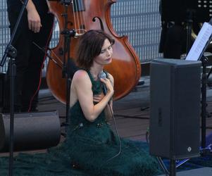 Magdalena Kumorek zaśpiewała w Bydgoszczy. Koncert Leśmian przyciągnął tłumy 