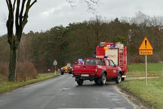 Wypadek na trasie trasie Sikorz - Trzciany! Jedna osoba w szpitalu! [ZDJĘCIA] 