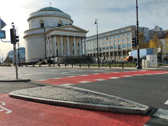 Plac Trzech Krzyży po przebudowie