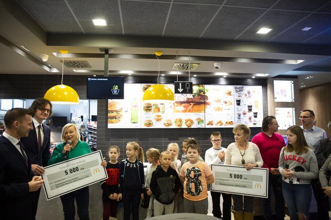 Otwarcie restauracji McDonald's w Ełku [ARCHIWALNE ZDJĘCIA]