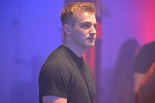 Pierwsza miłość, odcinek 4006: Biały (Igor Paszczyk) 