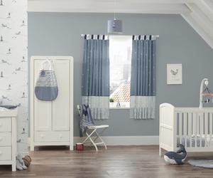 Przytulny pokój dla niemowlaka – w stylu marynistycznym