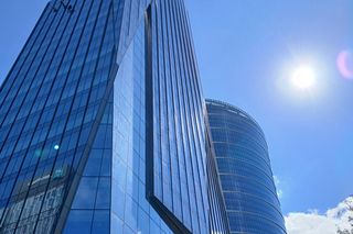 Wieżowiec The Bridge w Warszawie