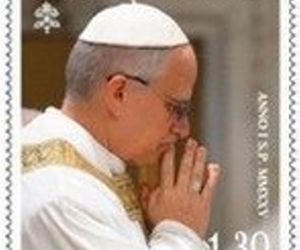 Znaczki z Papieżem.