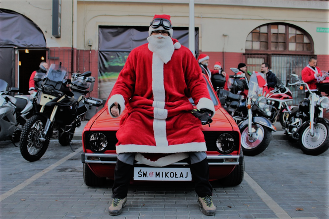 Kędzierzyn-Koźle: HARLEY zamiast sań Św. Mikołaja. Wzruszająca akcja grup motocyklowych [ZDJĘCIA]