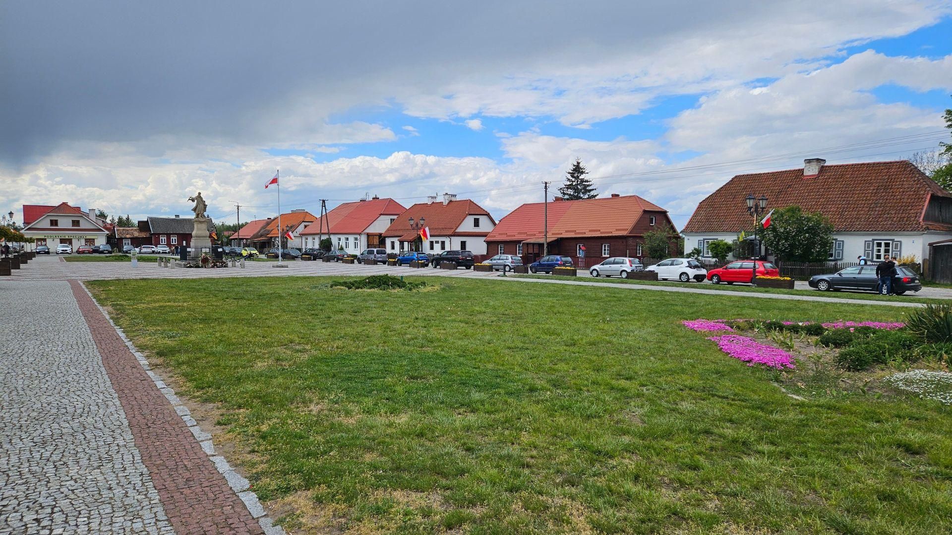 W tym mieście na Podlasiu jest najładniejszy rynek regionu. "Perła