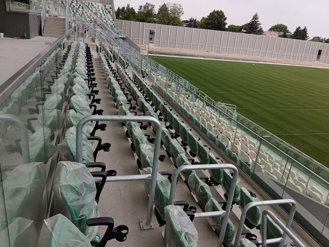 stadion murawa 4 