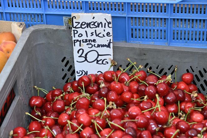  Ceny nowalijek na warszawskich bazarach szokują. Byliśmy i sprawdziliśmy ile trzeba zapłacić