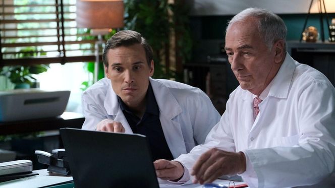 M jak miłość odc. 1879. Olek (Maurycy Popiel), Jerzy Argasiński (Karol Strasburger)