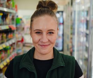 Przechodzień ominął leżącego na ulicy. Pani Sara uratowała mu życie