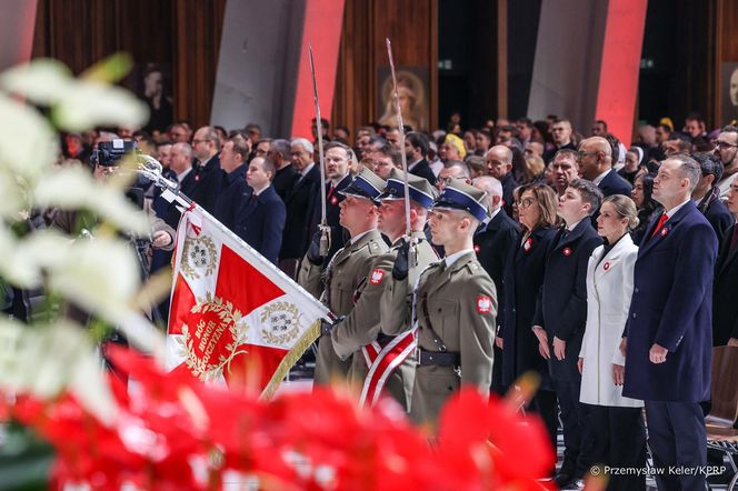 Marta Nawrocka i Paulina Kosiniak-Kamysz. Porównujemy ich stylizacje z 11 listopada [ZDJĘCIA]