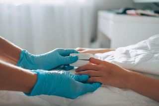 Bruno ma niecałe dwa lata i pilnie potrzebuje operacji. „Byliśmy o krok od spełnienia największego marzenia”