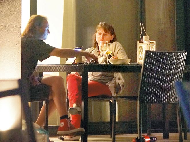 Woli grajka od miliardera