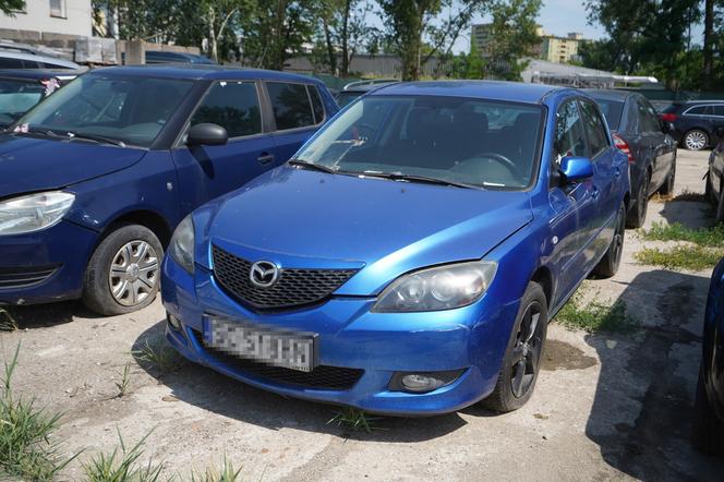 Warszawski ZDM licytuje samochody z ulicy! W ofercie są prawdziwe perełki