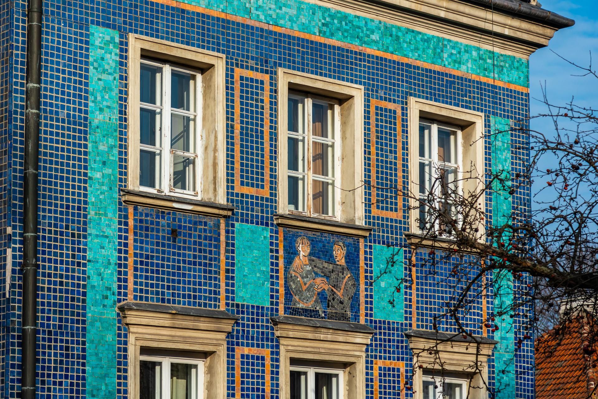 Mozaika na Mostowej 9a w Warszawie