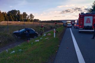 Poważny wypadek na S22. Kobieta i dziecko w szpitalu [ZDJĘCIA]