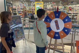 Patrol Eska Summer City odwiedził sklep Reporter