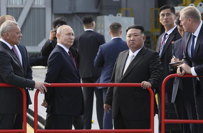 Putin i Kim Dzong Un - pomoc militarna