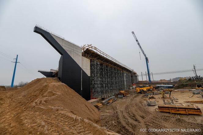 Budowa S7 na trasie Napierki - Płońsk. Zobacz postępy prac [GALERIA]
