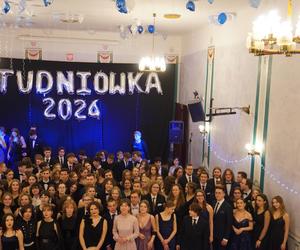 Studniówka 2024 w II LO w Poznaniu