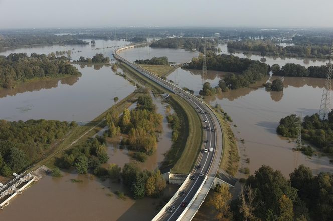 Wrocław robi rezerwy wody. „Potrzebne mogą być beczkowozy” 