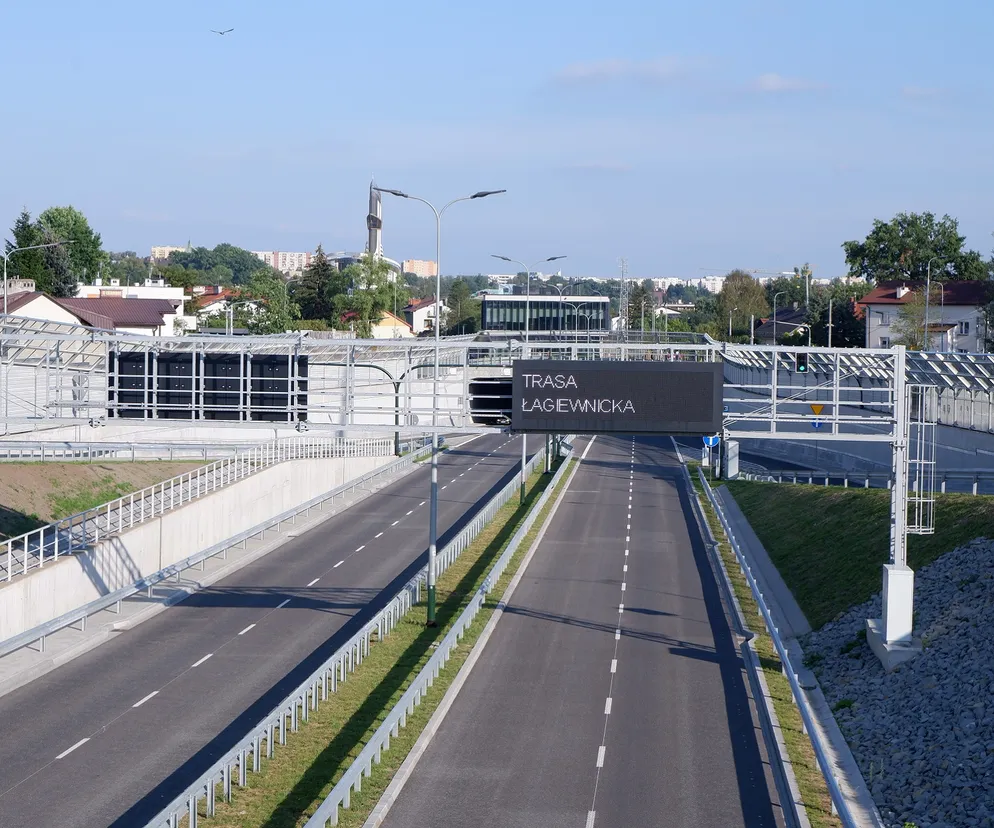 Poważne utrudnienia dla kierowców w Krakowie. Ruszają prace serwisowe w tunelach Trasy Łagiewnickiej
