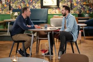 Pierwsza miłość, odcinek 3834 Janek (Maciej Mikołajczyk), Arek (Dariusz Wieteska)