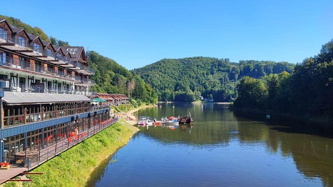 Z Wrocławia na weekend. Zamek Grodno i ogromna zapora wodna w Zagórzu Śląskim 