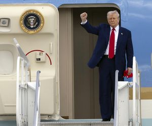 Luksusowy samolot Trumpa! Złote ściany, luksus aż kapie!