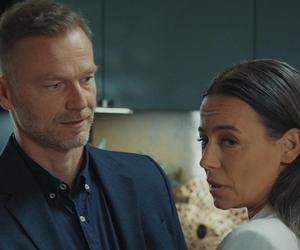 M jak miłość, odc. 1750. Magda (Anna Mucha), Andrzej Budzyński (Krystian Wieczorek)