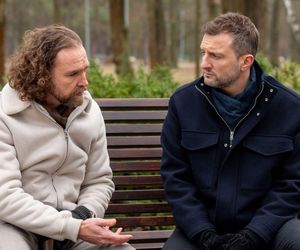 M jak miłość odc. 1866. Tomasz Kawecki (Ziemowit Wasielewski), Bartek (Arkadiusz Smoleński)