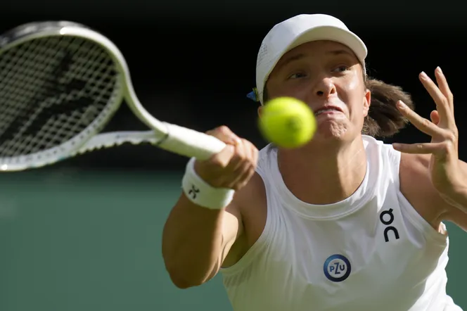 Kiedy gra Iga Świątek Ćwierćfinał Wimbledon Z kim gra Iga Świątek kolejny mecz rywalka w 1/4 finału