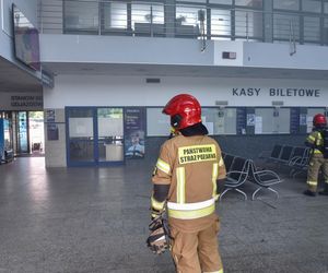 Wybuchy i strzelanina na dworcu autobusowym. Na szczęście, to tylko ćwiczenia