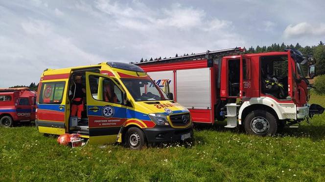 Lotniarz runął z wysokości pod Mieroszowem. Zginął na miejscu!