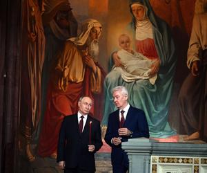 Putin pokazał się na mszy! Widok jego twarzy może zdziwić. Co się stało?