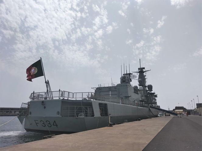 Portugalska fregata NRP D. Francisco de Almeida 