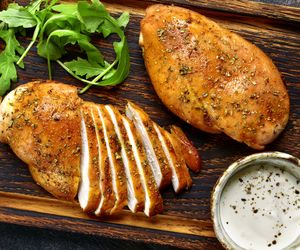 Piersi kurczaka w marynacie jogurtowo-miodowej