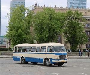 Ogórkiem po Wrocławiu wieczorową porą. Ale old school!