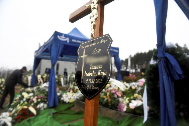 Wielkie wzruszenie na pogrzebie ofiar wypadku pod Żarami
